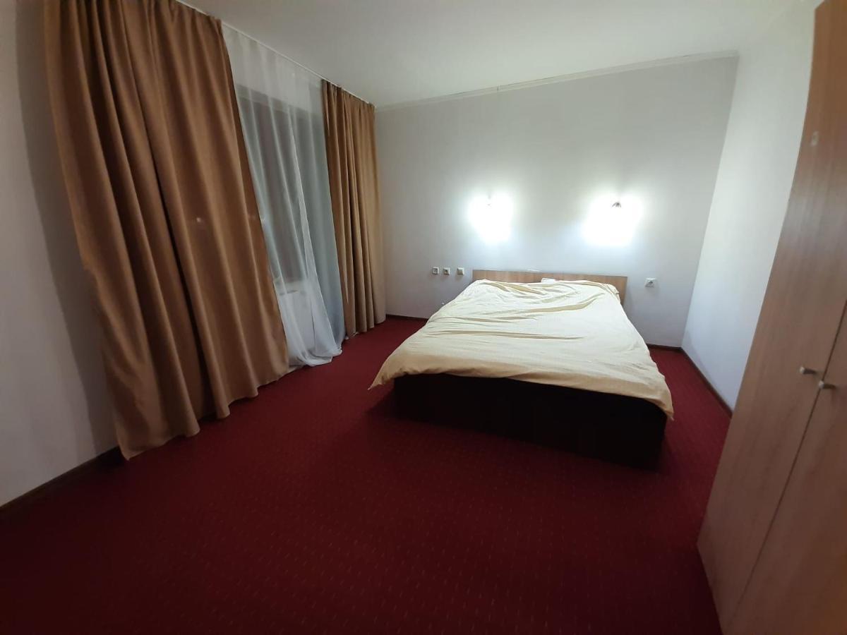 Pensiunea Montan Din Bran,Sat Simon Spa Indoor Bran  Dış mekan fotoğraf