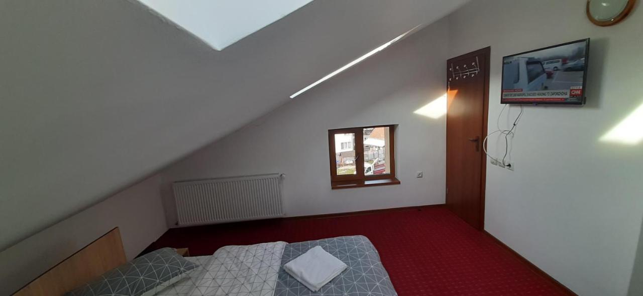 Pensiunea Montan Din Bran,Sat Simon Spa Indoor Bran  Dış mekan fotoğraf