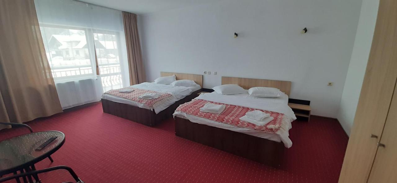 Pensiunea Montan Din Bran,Sat Simon Spa Indoor Bran  Dış mekan fotoğraf