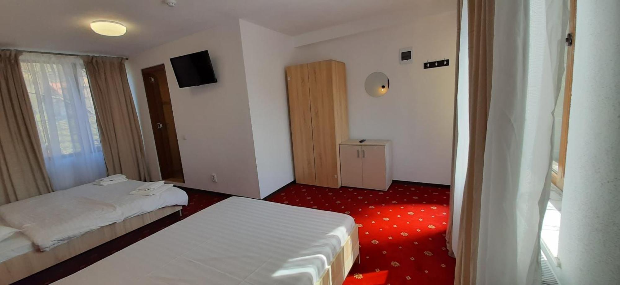 Pensiunea Montan Din Bran,Sat Simon Spa Indoor Bran  Dış mekan fotoğraf